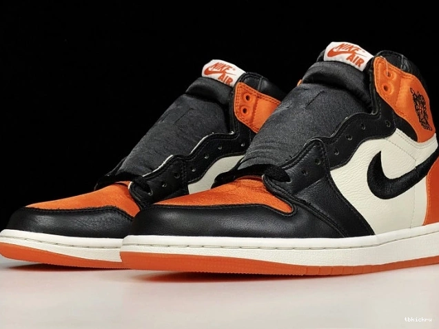 Reps TBK Air Retro Shattered AV3725-010 Satin Jordan Backboard Womens 1 0717